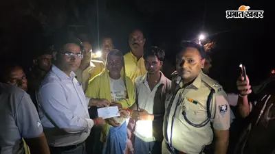 दाउदनगर में बालू लदे ट्रक ने साइकिल सवार अधेड़ को कुचला, मौके पर मौत, आश्रितों को मिला 4 लाख का मुआवजा