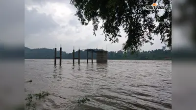 दामोदर नदी का बढ़ा जलस्तर, तेनुघाट डैम के गेट खुले; राजाबेड़ा में नदी का पानी तेजी से फैला