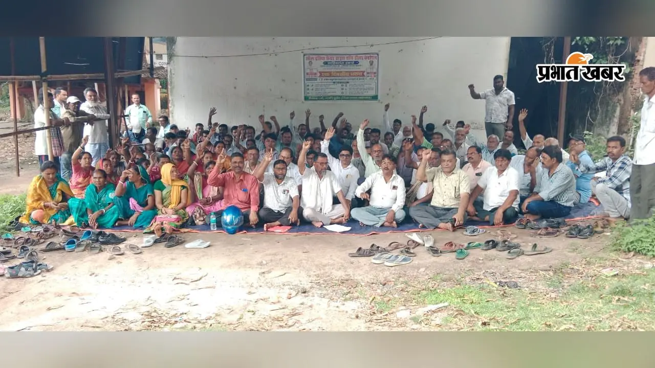 25 हजार राशन डीलर आर्थिक संकट में! लंबित कमीशन नहीं मिला तो दी राज्यव्यापी आंदोलन की चेतावनी