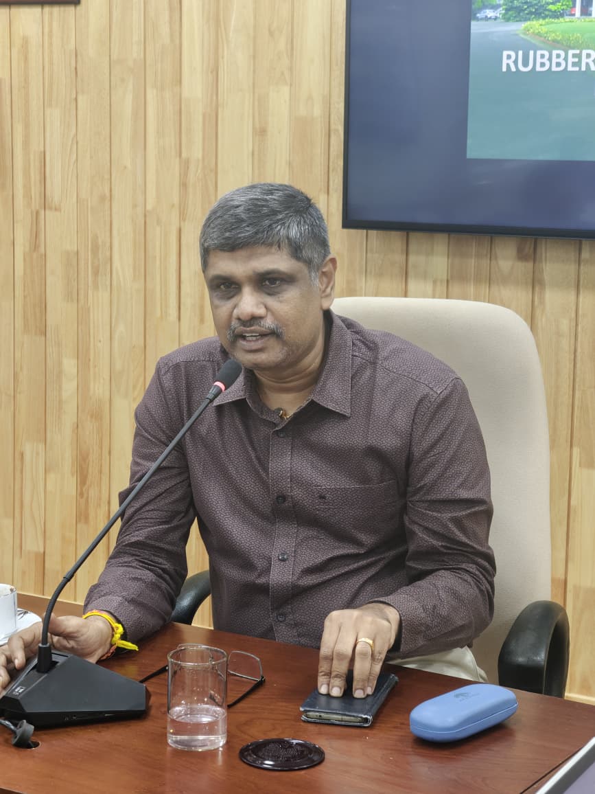 एम. वसंतगेसन, कार्यकारी निदेशक, भारतीय रबर बोर्ड, कोट्टायम
