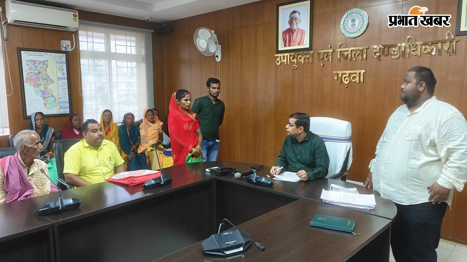 सरकारी योजनाओं का लाभ लेने में पेंच, डीसी की जनसुनवाई में सामने आईं कई शिकायतें