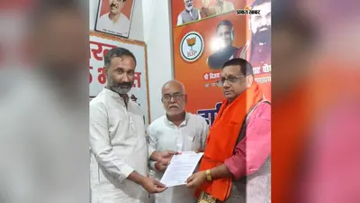 सारण के खैरा की सड़क पर जलजमाव की समस्या पहुंची मंत्री तक, पक्का नाला निर्माण का मिला आश्वासन
