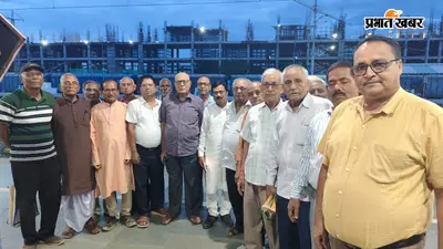 सीतामढ़ी में रिटायर्ड रेलवे कर्मियों की मासिक गोष्ठी, सरकार को दी चेतावनी