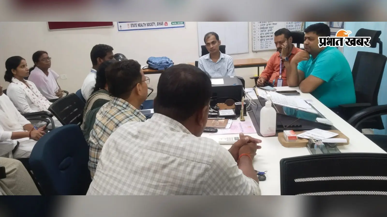 बेतिया: टीकाकरण से दूरी पर अलर्ट प्रशासन, स्वास्थ्य से शिक्षा तक विभाग मिलकर चलाएंगे जागरूकता अभियान