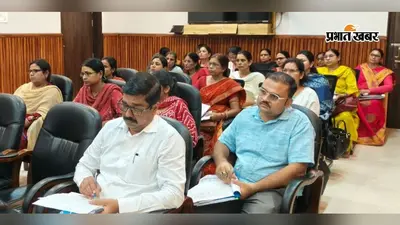 शिवहर में 713 आंगनबाड़ी केंद्रों की समीक्षा, डीएम ने पेयजल, बिजली और शौचालय सुविधा सुनिश्चित करने का दिया निर्देश