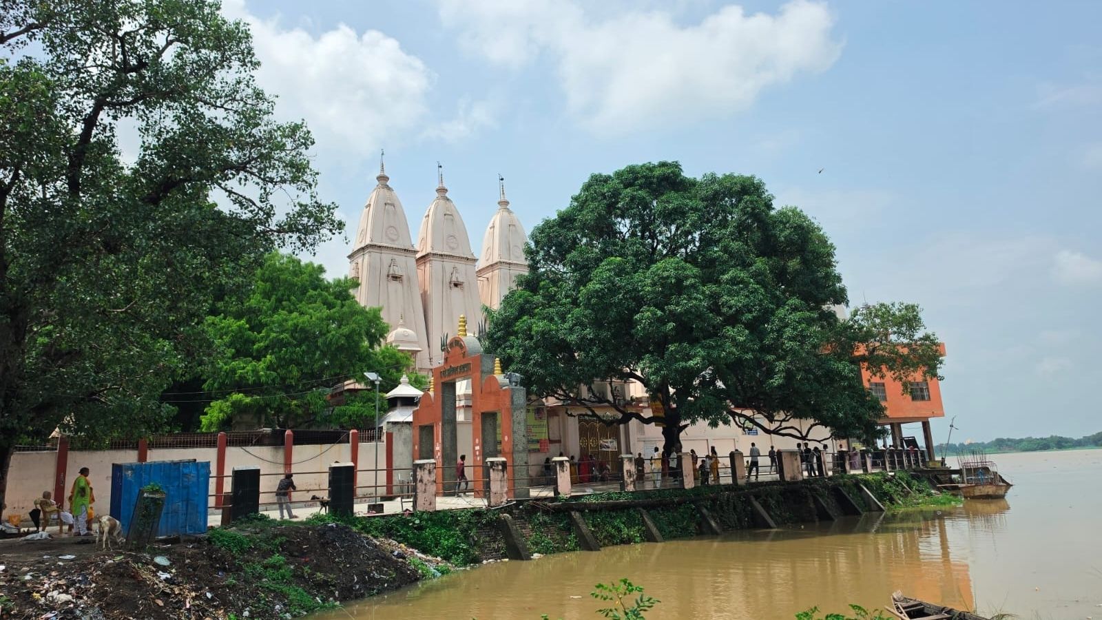 बक्सर की धार्मिक पहचान नाथ बाबा मंदिर