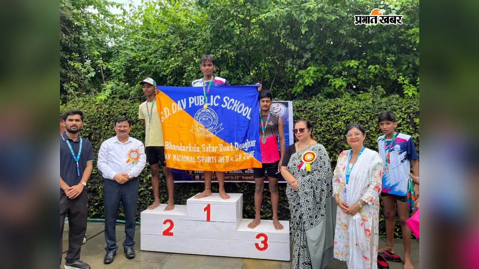 देवघर के युवा तैराक शौर्यश्री का जलवा, तीन स्वर्ण पदक जीत : राष्ट्रीय चैंपियनशिप के लिए क्वालिफाइ