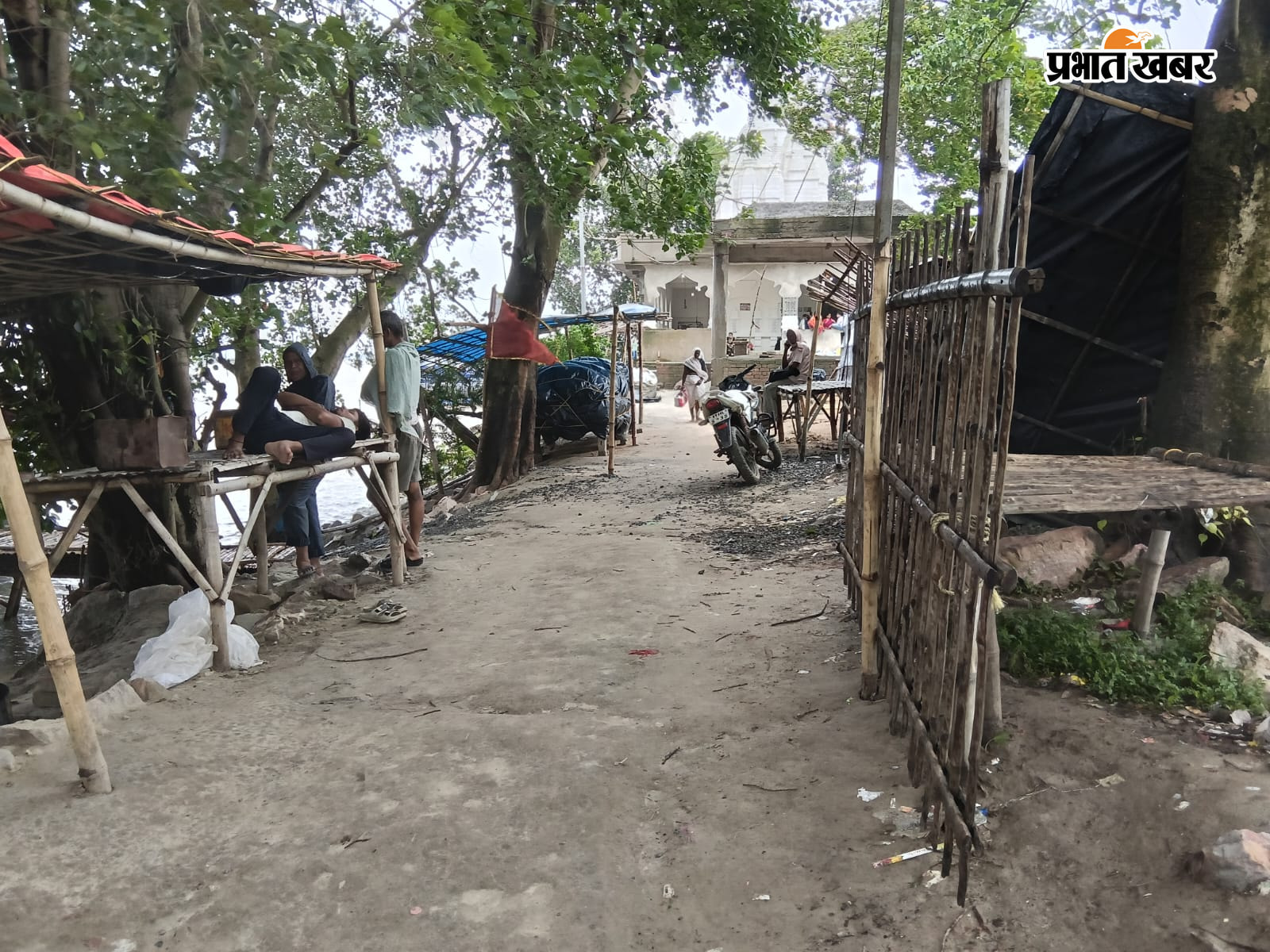 नाव बंद, घाट पर पसरा सन्नाटा | Prabhat Khabar Network