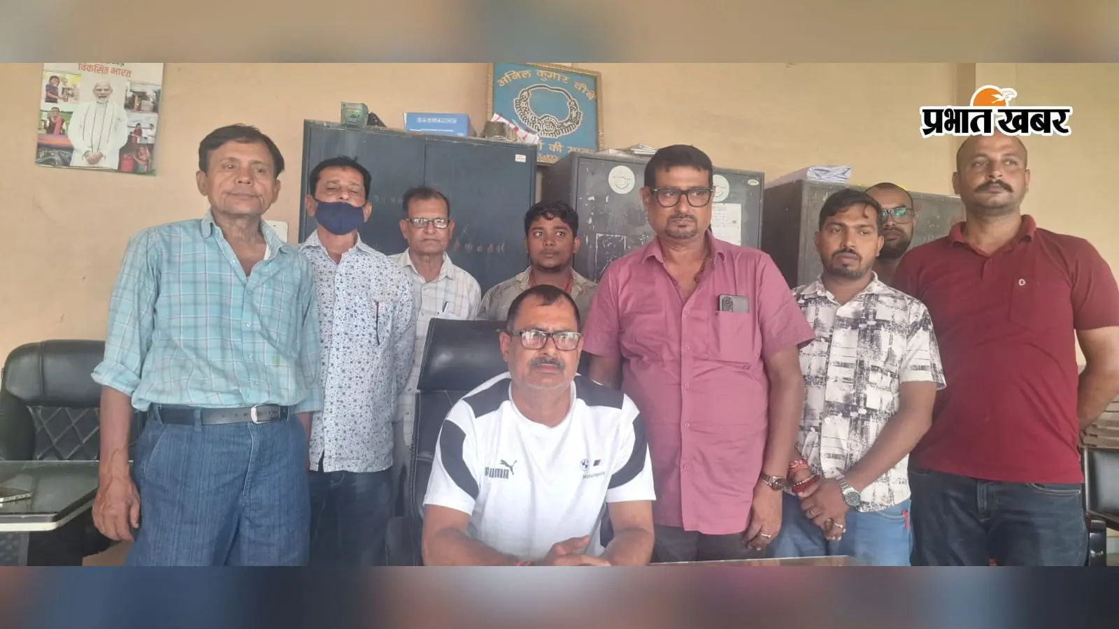 मुखिया अनिल चौबे का बड़ा बयान: बैरिया बस स्टैंड रंगदारी मामले में साजिश के तहत फंसाने का आरोप