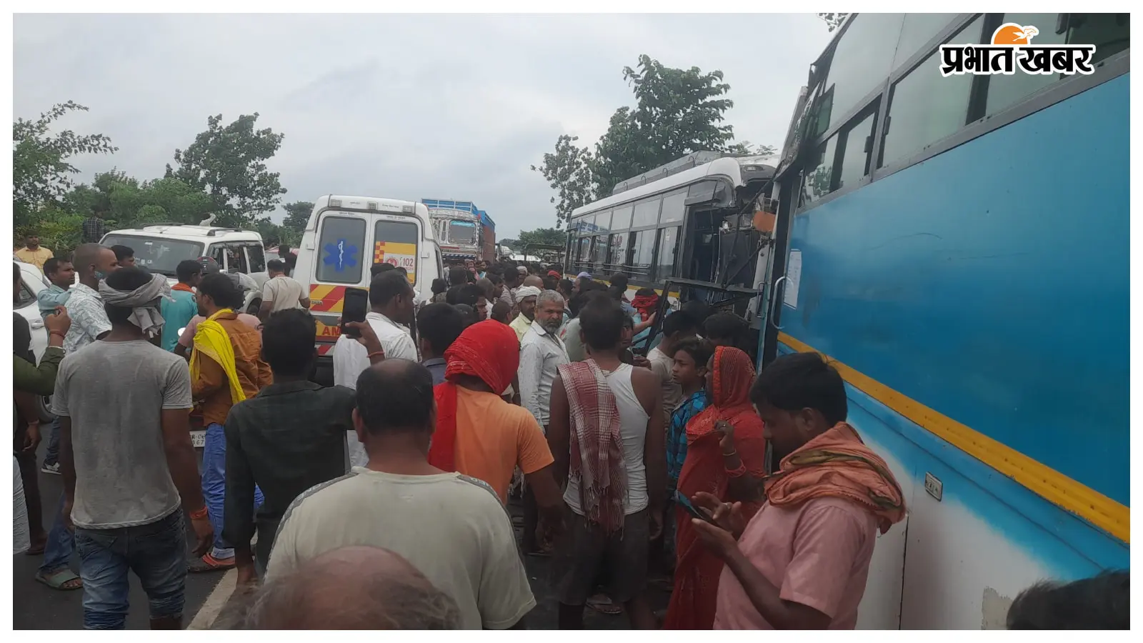 मुजफ्फरपुर-सीतामढ़ी NH पर भीषण सड़क हादसा, दो बसों की टक्कर में ड्राइवर की मौत और आधा दर्जन यात्री जख्मी