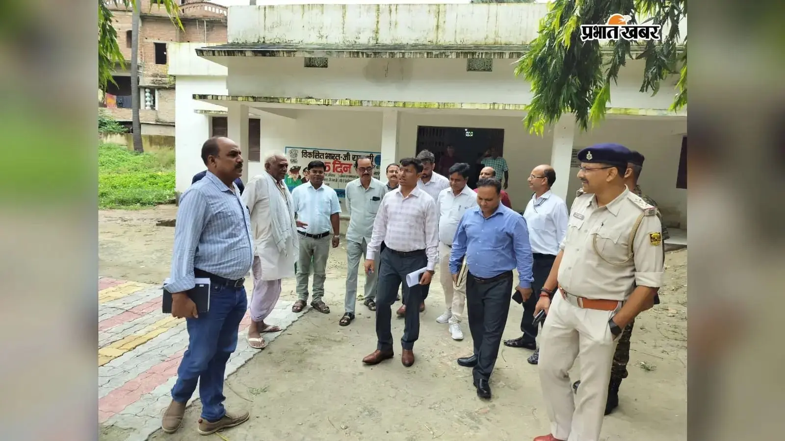 डंडारी में एक्शन मोड में एसडीओ, कार्यालयों से स्कूल और अस्पताल तक किया औचक निरीक्षण