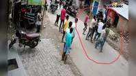 बक्सर: बगेन गोला बाजार में दो दर्जन युवकों का तांडव, युवक पर जानलेवा हमला; दुकानदारों ने बंद की दुकानें