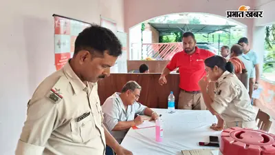 गोपालगंज के उचकागांव थाने में निशुल्क स्वास्थ्य शिविर, पुलिसकर्मियों और स्थानीय लोगों की हुई जांच