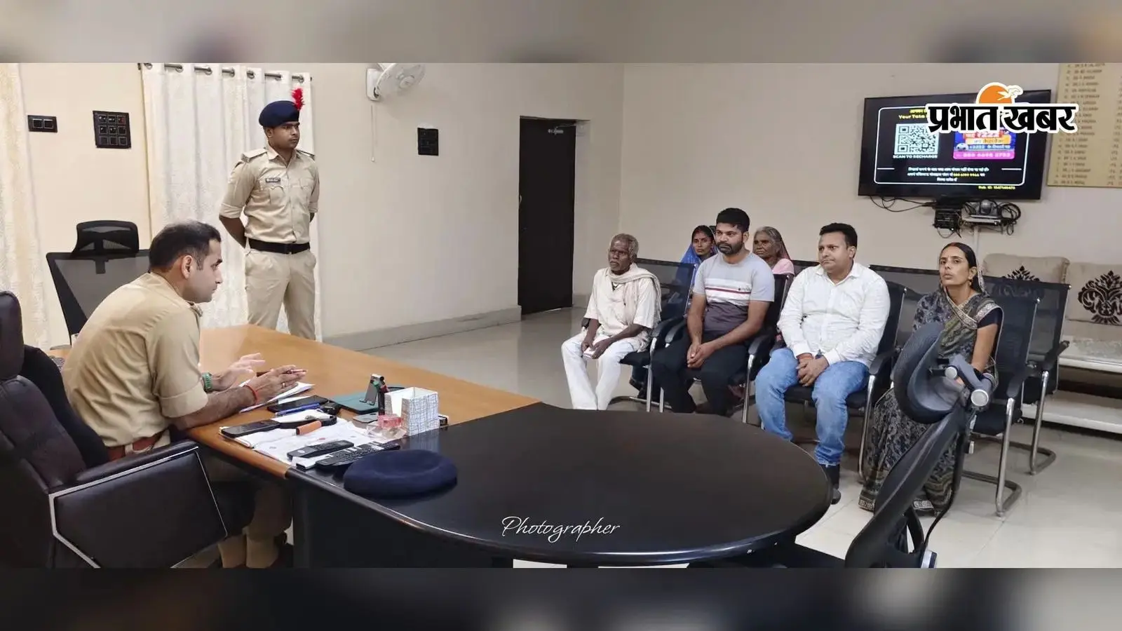 नवादा में एसपी का जनता दरबार, फरियादियों की समस्याओं पर त्वरित कार्रवाई का निर्देश