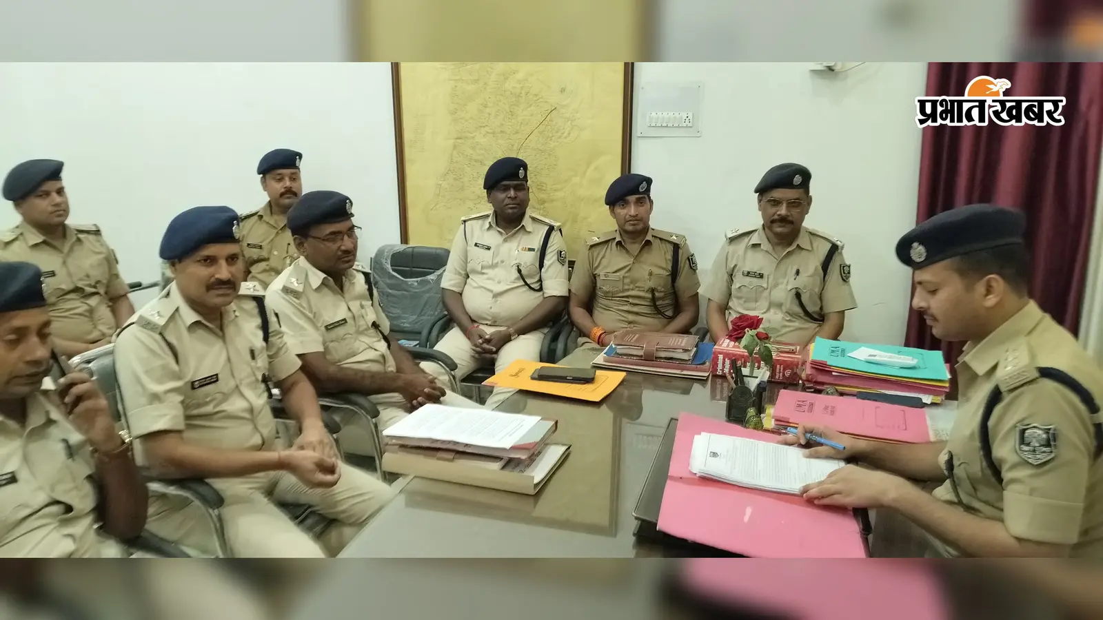 सासाराम में साइबर अपराध पर पुलिस का शिकंजा, DSP ने थानाध्यक्षों को दिये त्वरित कार्रवाई के निर्देश