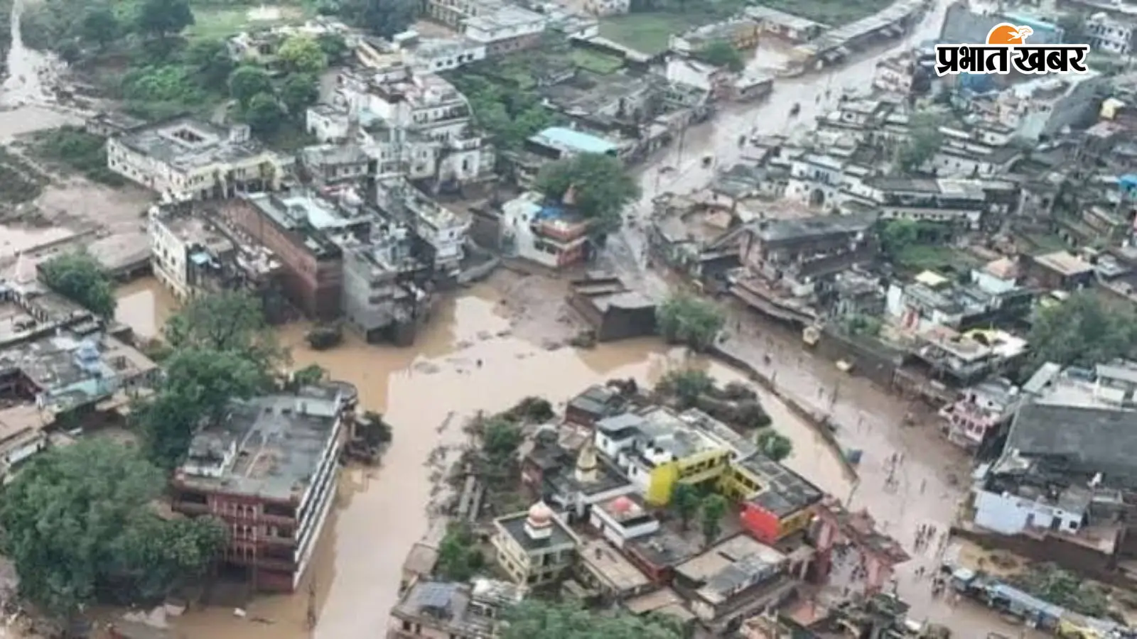 UP Flood: चित्रकूट में मंदाकिनी नदी का रौद्र रूप, बारिश से ढहा कच्चा मकान, तीन लोगों की दर्दनाक मौत
