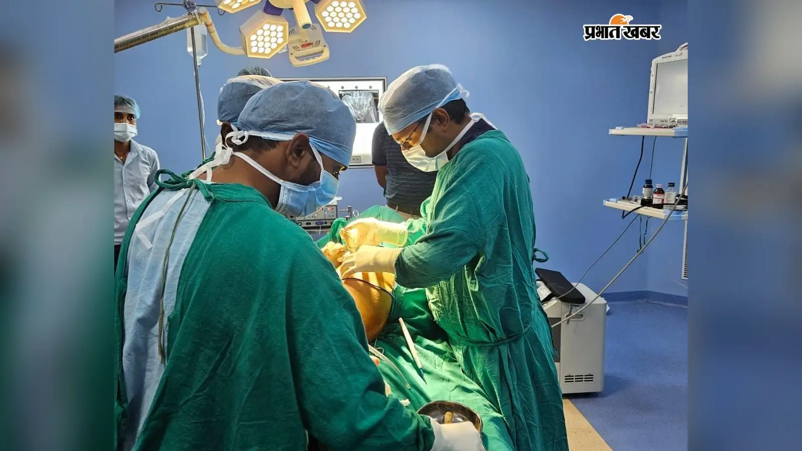 छपरा सदर अस्पताल में पहली बार 65 वर्षीय मरीज का निःशुल्क हिप रिप्लेसमेंट, बाइपोलर हेमीआर्थ्रोप्लास्टी से सफल सर्जरी