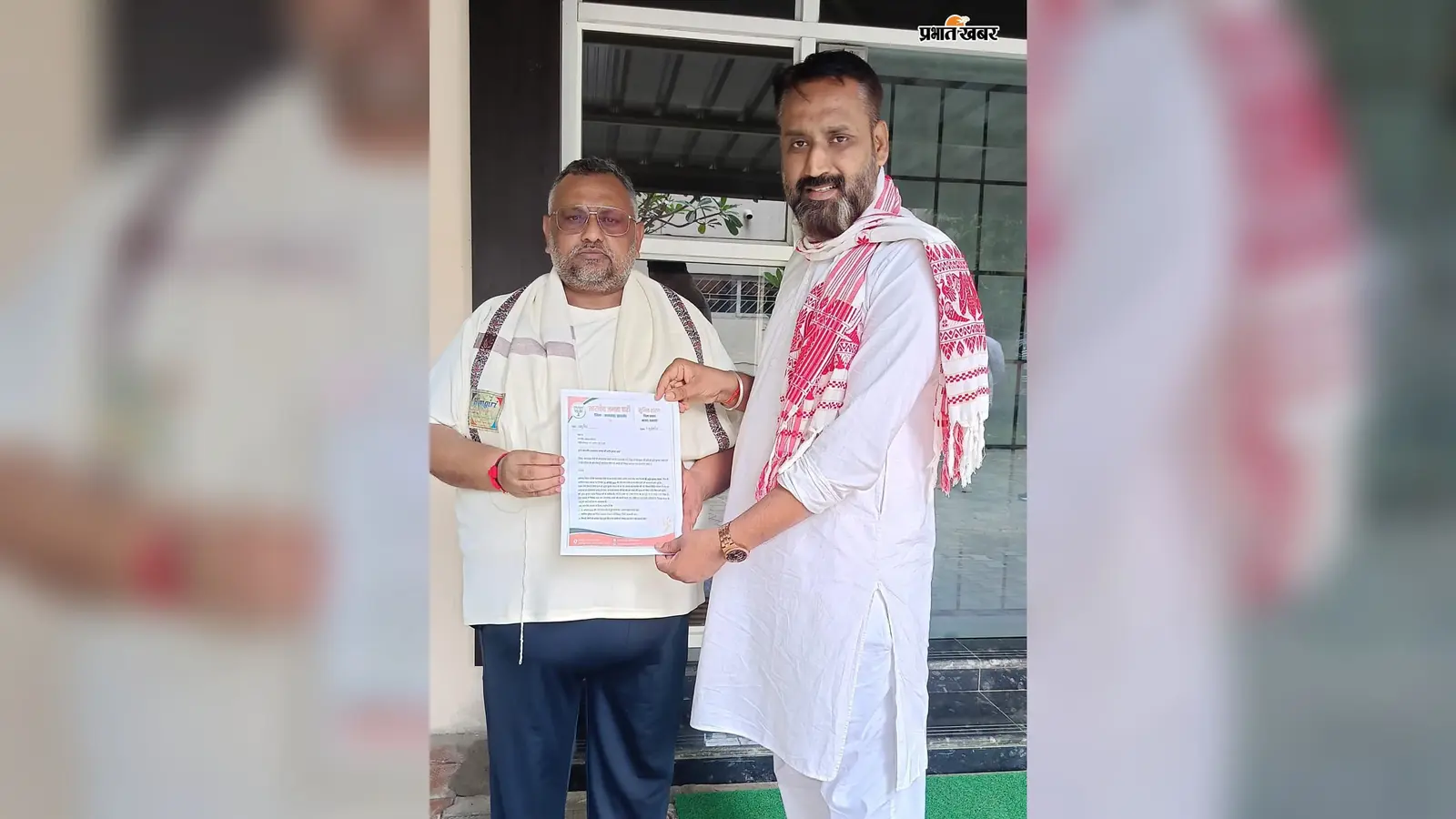 थंडरडीह हिंसा पर गरमायी सियासत:भाजपा जिलाध्यक्ष ने सांसद को सौंपा ज्ञापन, NCBC से जांच की मांग