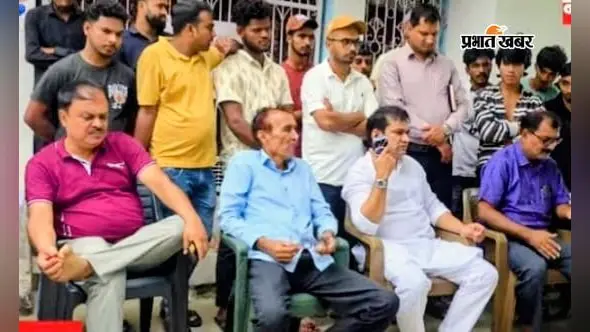 सीवान: भवनविहीन एनपीएस छतीसी के भवन निर्माण की राह आसान, ग्रामीणों ने स्कूल के लिए जमीन रजिस्ट्री कराने पर जतायी सहमति