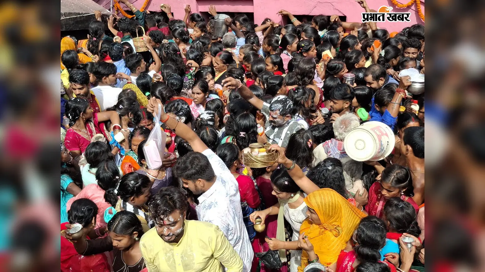 मंदार में आज रात गूंजेगा ‘जय कन्हैया लाल की’ का जयघोष, कल दही कादो में दिखेगा भक्ति और उल्लास का रंग