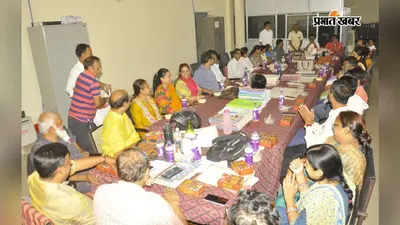 डेलीगेट्स चयन पर भिड़े शिक्षक, कहा- बिना जानकारी के भेजे गये नाम