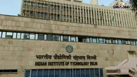 IIT Delhi ने लॉन्च किया Solar Energy में पीजी डिप्लोमा कोर्स, एक महीने की इंटर्नशिप पर यूरोप जाने का मौका