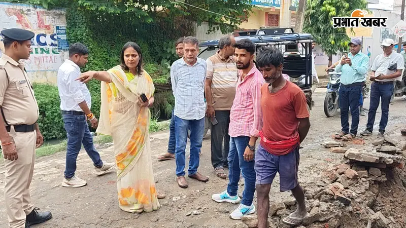 कमलनाथनगर में 1.07 करोड़ से सड़क-नाला निर्माण शुरू, महापौर गरिमा ने निरीक्षण कर डीएम का जताया आभार