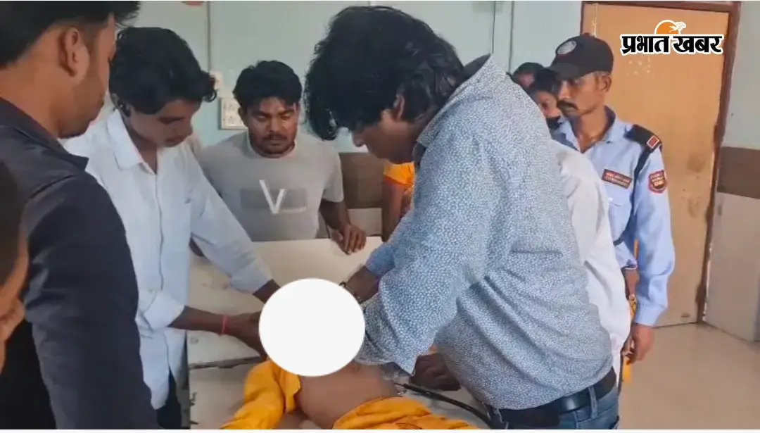 कृष्ण बने रोहतास के छह वर्षीय मासूम ने मोती निगला, सांस की नली में फंसा, अस्पताल पहुंचने तक तोड़ा दम