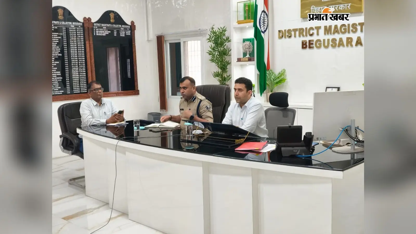 बेगूसराय में बाढ़ का बढ़ा दायरा, 24 गांव-45 वार्ड प्रभावित; CM सम्राट चौधरी ने ली हालात की जानकारी, 87 नावें लगाई गईं
