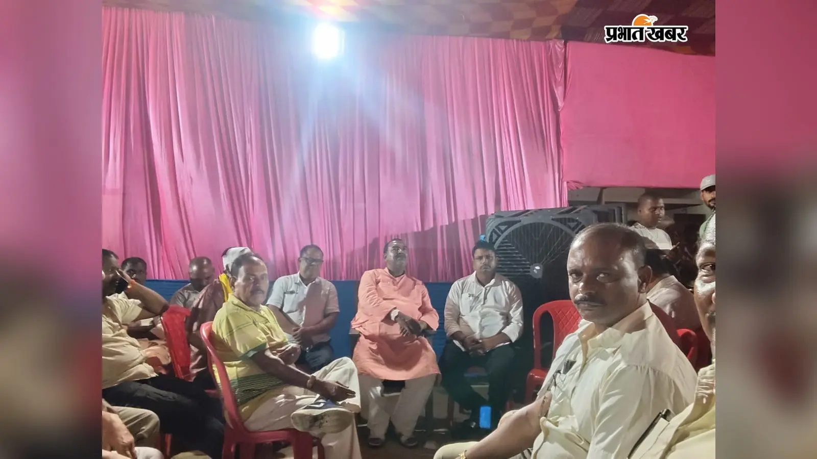 जन्माष्टमी पूजा में गैस सिलेंडर में लगी आग, विधायक प्रतिनिधि गंभीर रूप से झुलसे