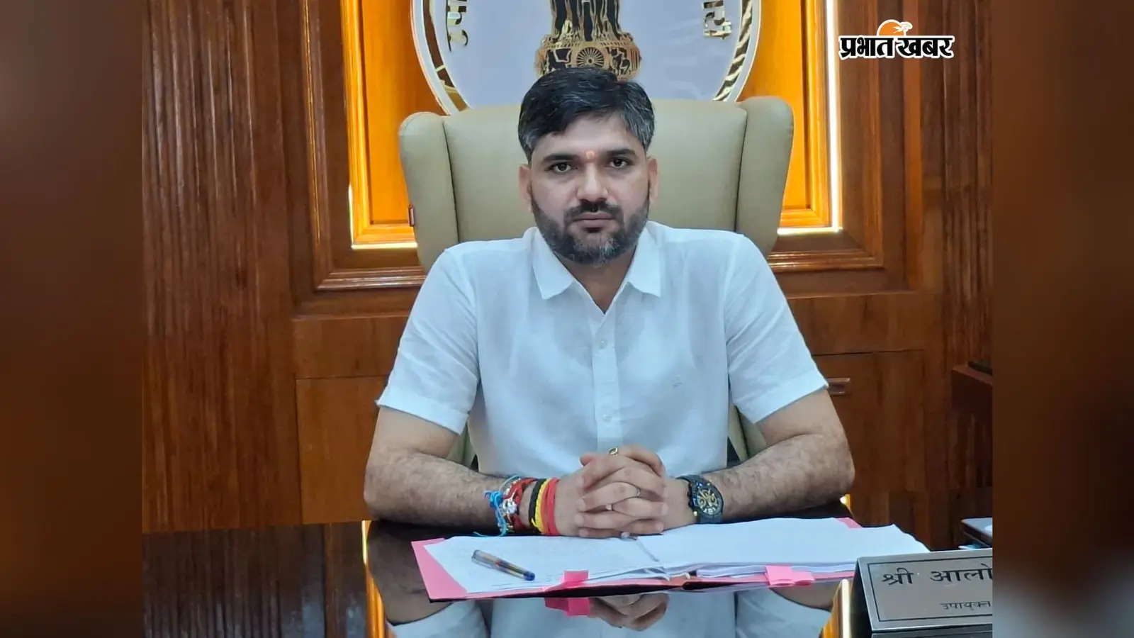जामताड़ा में नए वोटरों को जोड़ने की मुहिम तेज, डीसी का साफ निर्देश- कोई पात्र न छूटे
