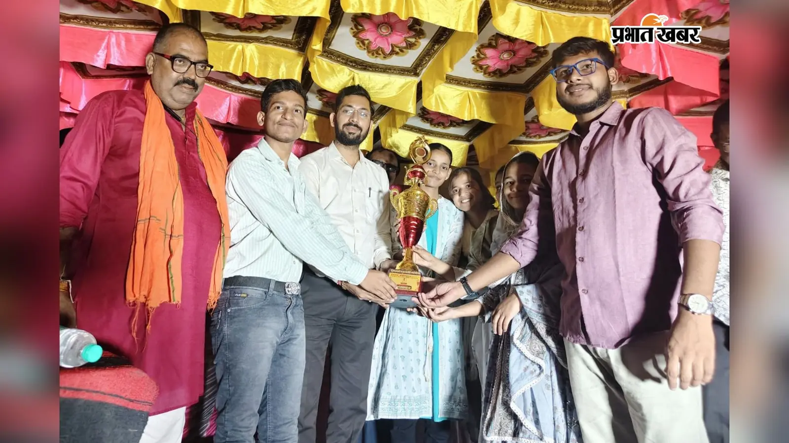 कृष्ण जन्मोत्सव क्विज में एलाइट क्लासेज का जलवा, विजेताओं को मिला पुरस्कार