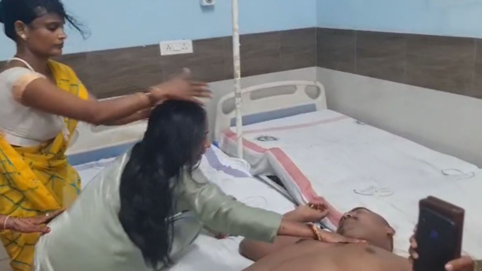 मासूम की मौत के बाद होशोहवास खो बैठे माता-पिता