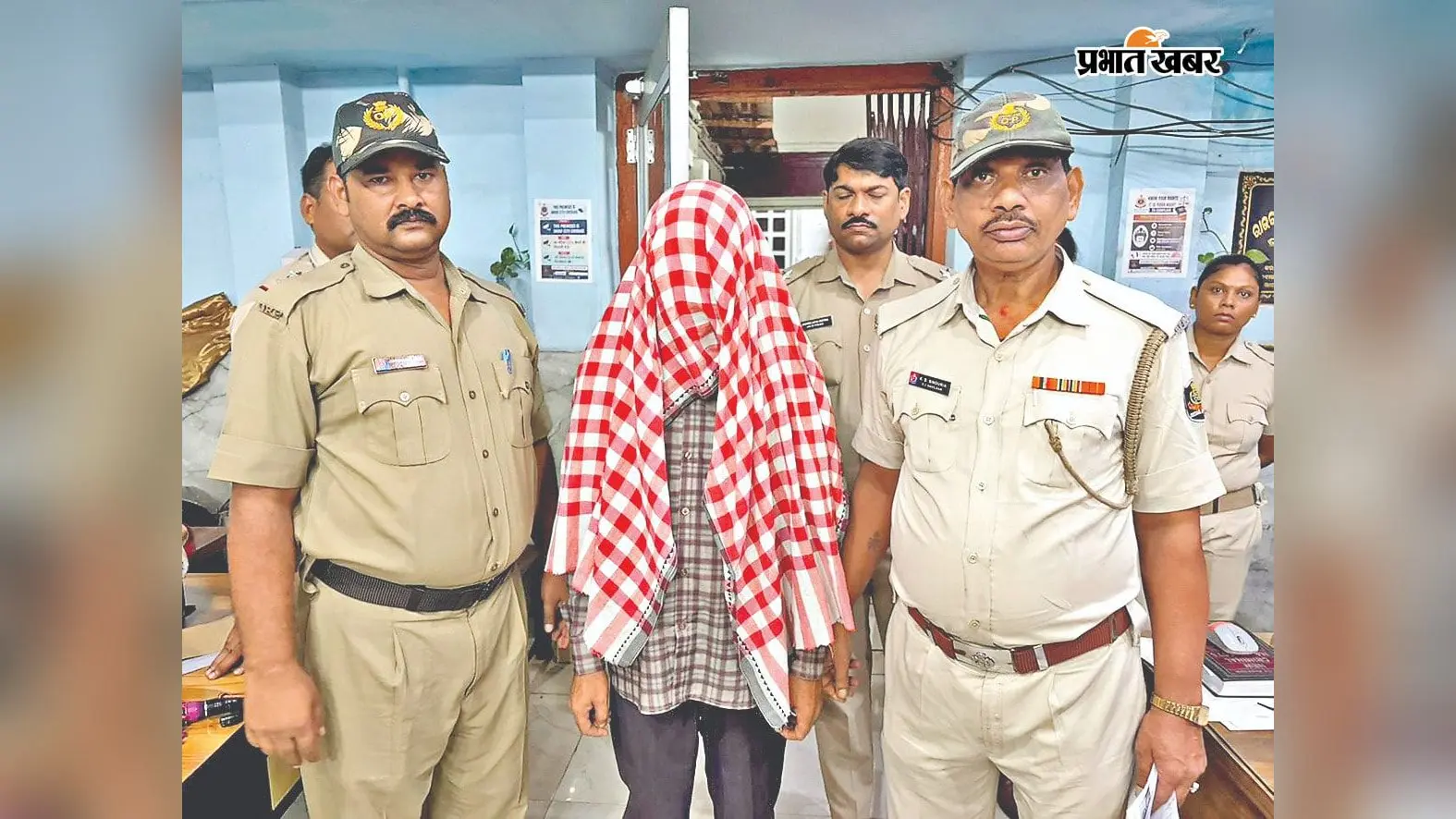 महिला रेल यात्री से दुष्कर्म का आरोपी वॉल्व ऑपरेटर कपिलेश्वर बर्खास्त