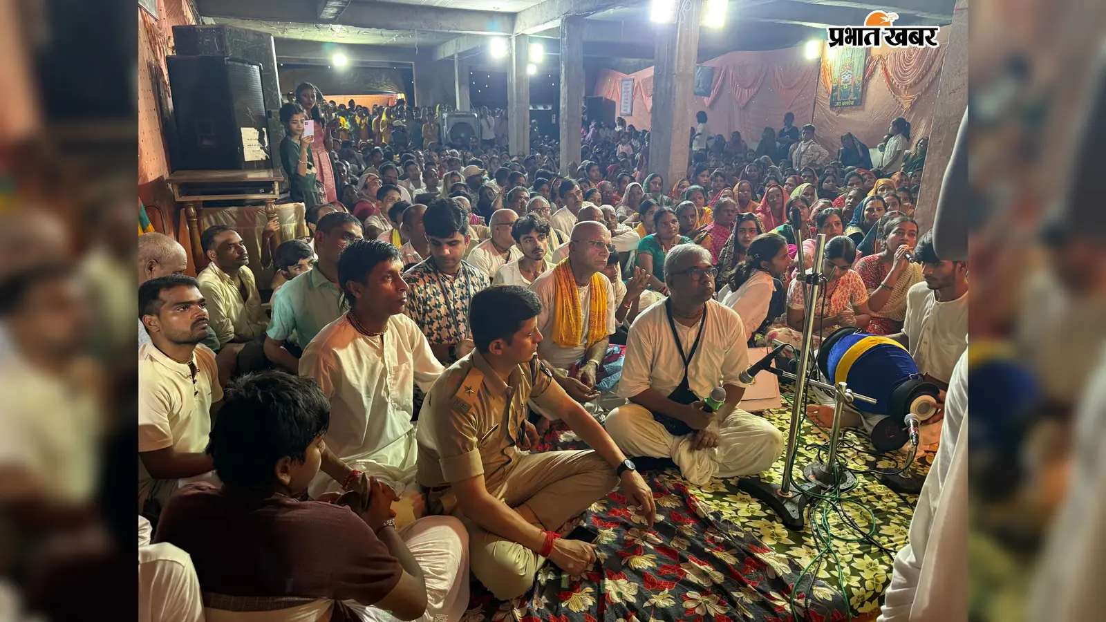 भभुआ में धूमधाम से मनी श्रीकृष्ण जन्माष्टमी, बाल गोपाल के रूप में सजे नन्हे-मुन्ने