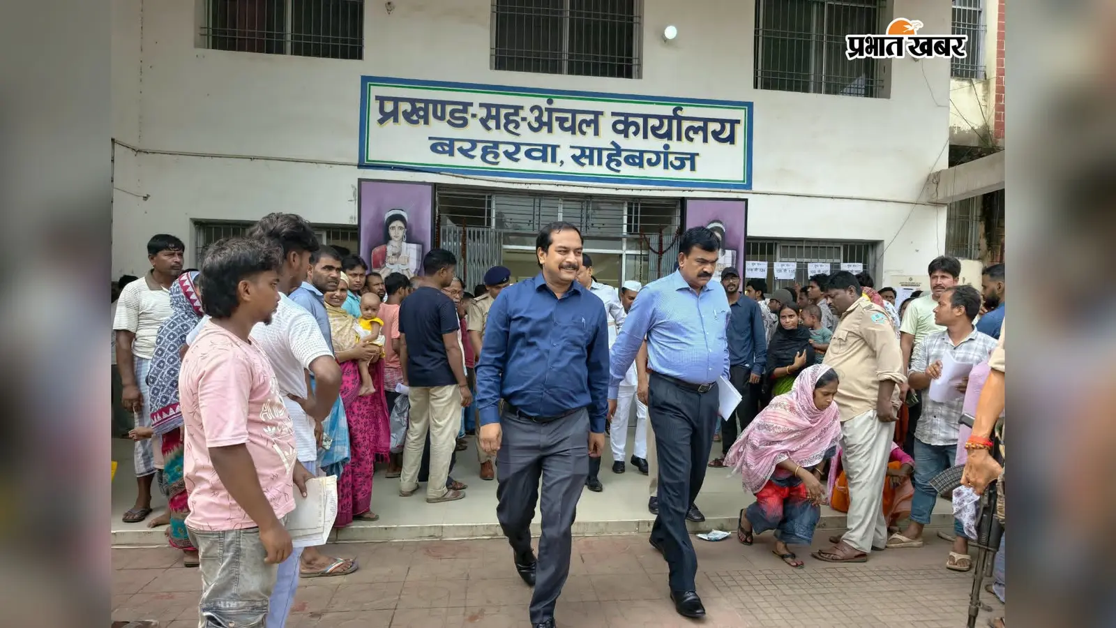 SIR के बीच बरहरवा पहुंचे मुख्य निर्वाचन पदाधिकारी, बोले- न छूटे एक भी पात्र मतदाता