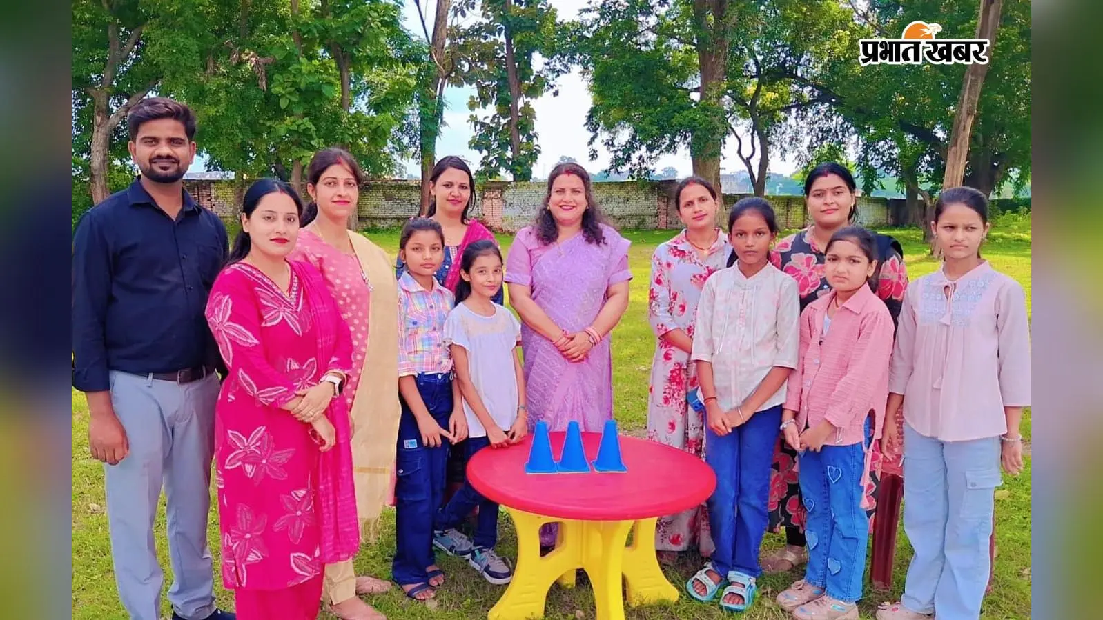 DAV पब्लिक स्कूल गुमो में धूमधाम से मना शिक्षक दिवस, खेल और सांस्कृतिक प्रस्तुतियों ने बांधा समां