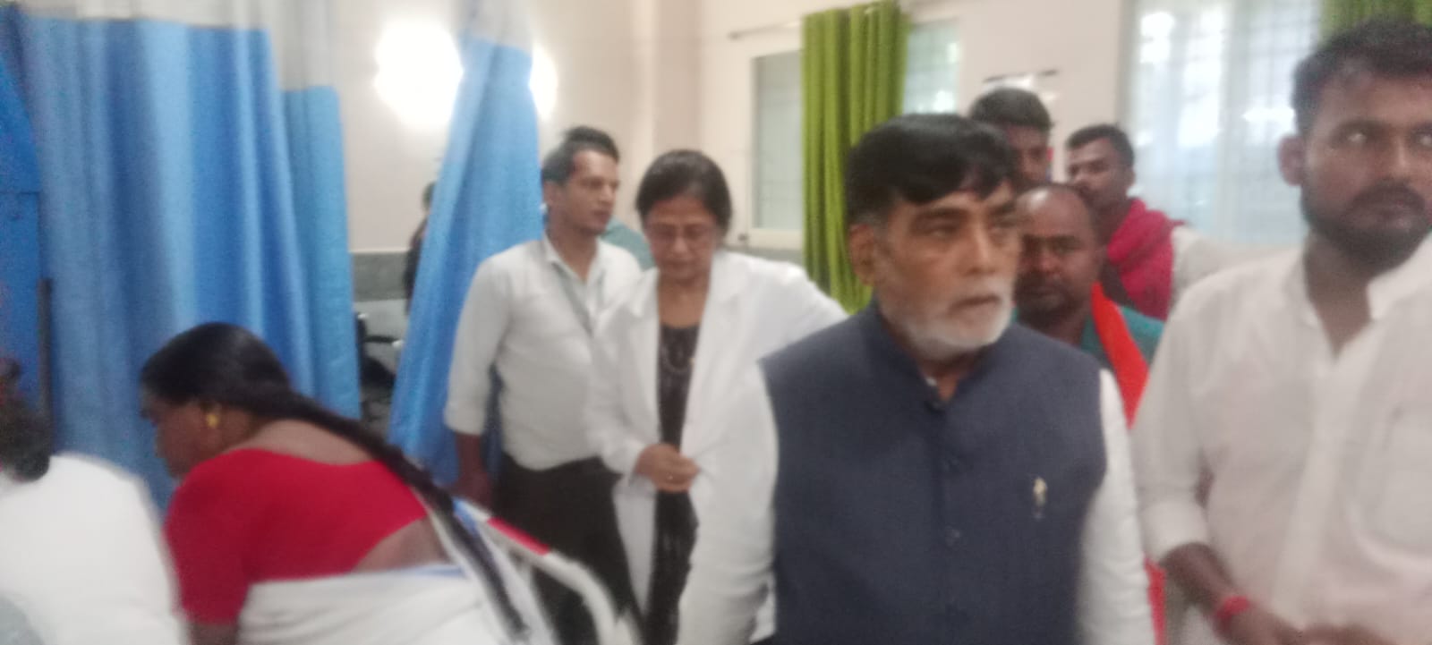मौके पर पहुंचे मंत्री रामकृपाल यादव