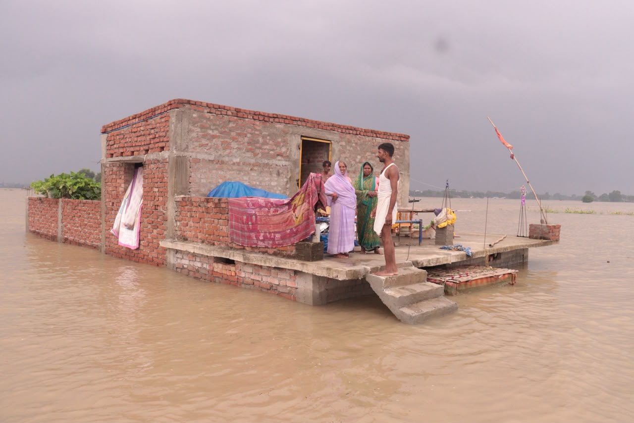 पटना में गंगा उफान पर 