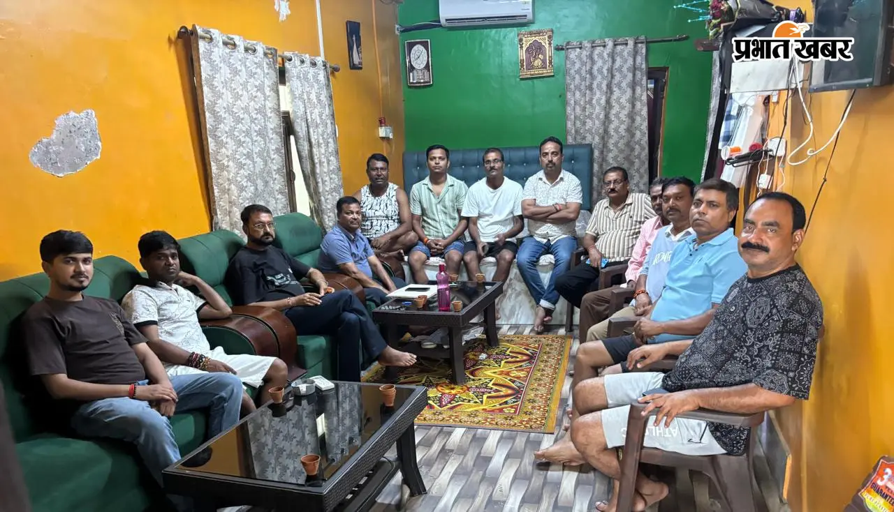 बगहा में मां जगदम्बे पूजा समिति की बैठक: 32वें वर्ष के आयोजन को भव्य बनाने पर मंथन