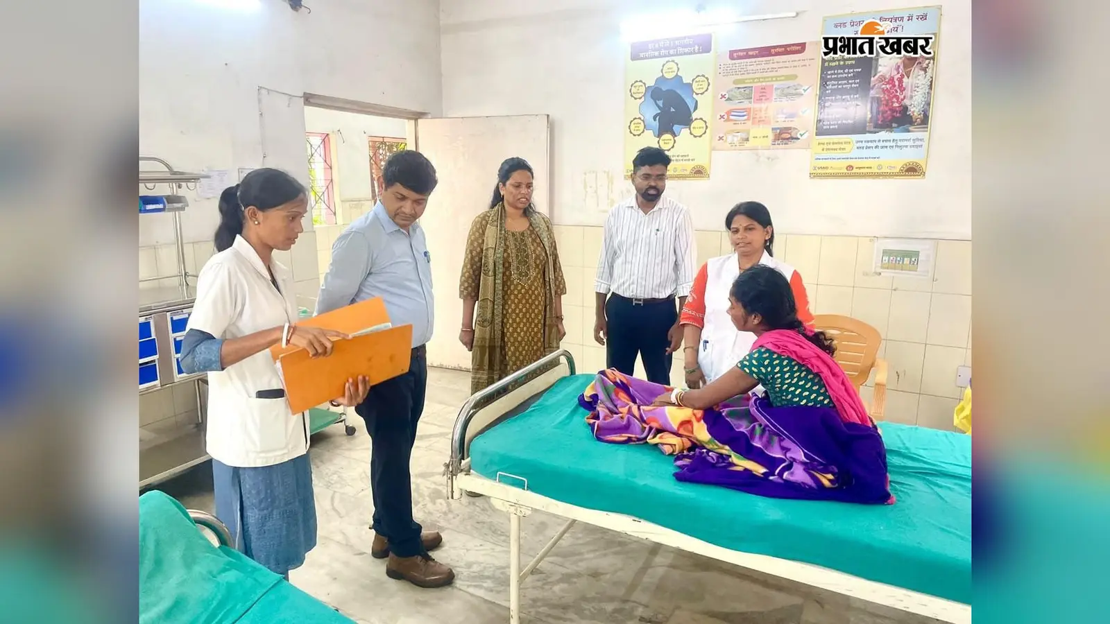 अस्पताल में अचानक पहुंचीं डीडीसी, मरीजों से की बात, डायलिसिस सेंटर को लेकर कही ये बात...