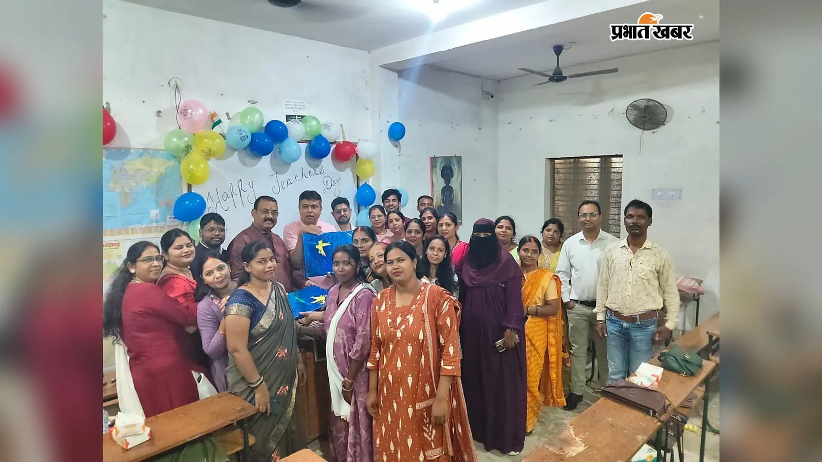 किताबी ज्ञान से आगे जीवन की सीख... गुरुकुल में शिक्षक दिवस पर विद्यार्थियों ने जताया गुरुजनों के प्रति आभार