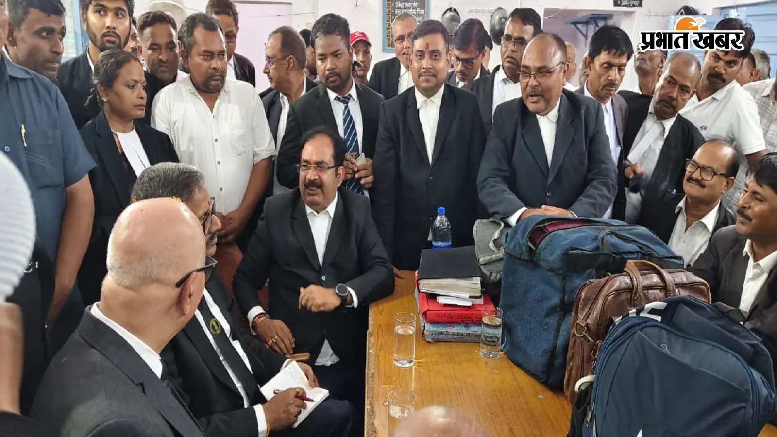 कोडरमा पहुंचे झारखंड हाईकोर्ट के मुख्य न्यायाधीश, सिविल कोर्ट का किया निरीक्षण