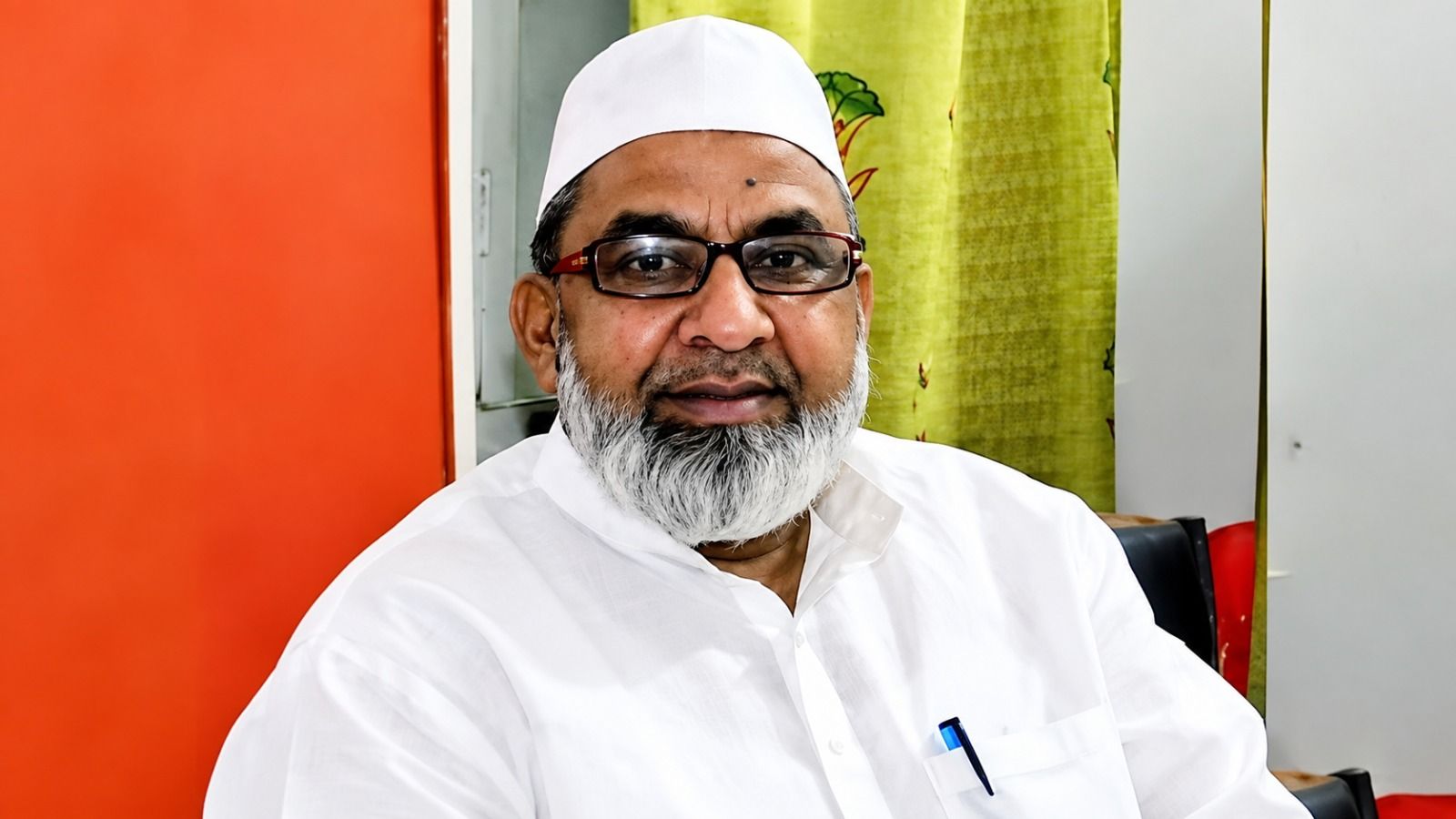 Haji Hussain Ansari .jpg