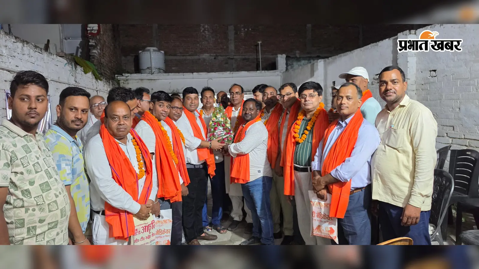 सीवान: मैरवा में 25 से अधिक शिक्षकों का भव्य सम्मान, शिक्षक समाज और राष्ट्र के भविष्य का करते हैं निर्माण