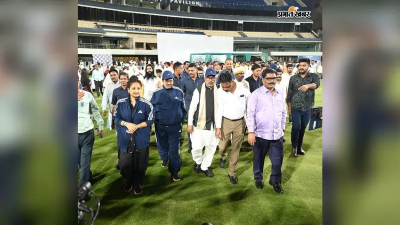 पुरानी तस्वीर में सुदिब्य कुमार सोनू, स्पीकर व अन्य मंत्री गण | Prabhat Khabar Network