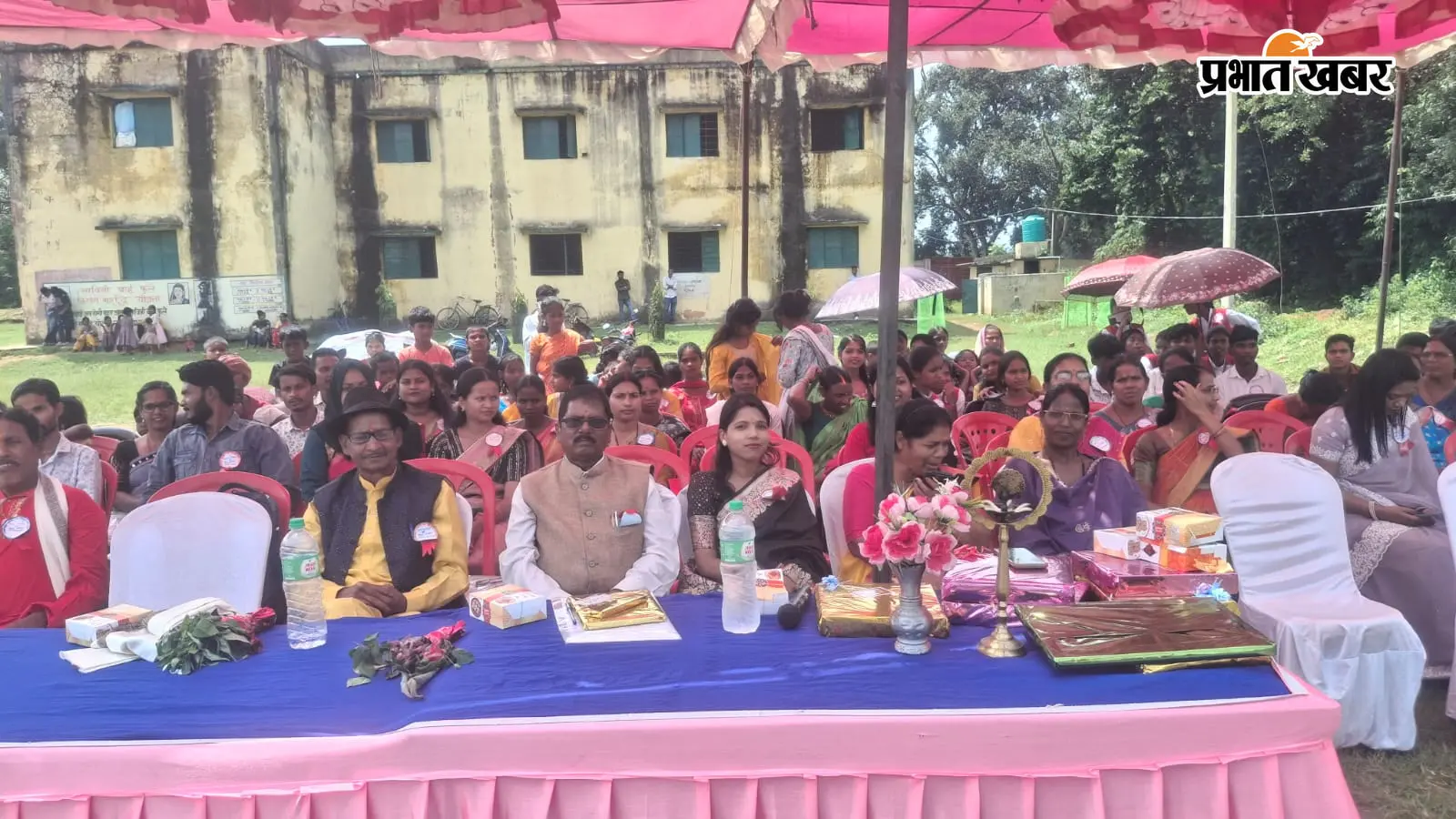 तीन साल से शत-प्रतिशत रिजल्ट, शिक्षक दिवस पर खोरा स्कूल के 37 विद्यार्थियों को सम्मान