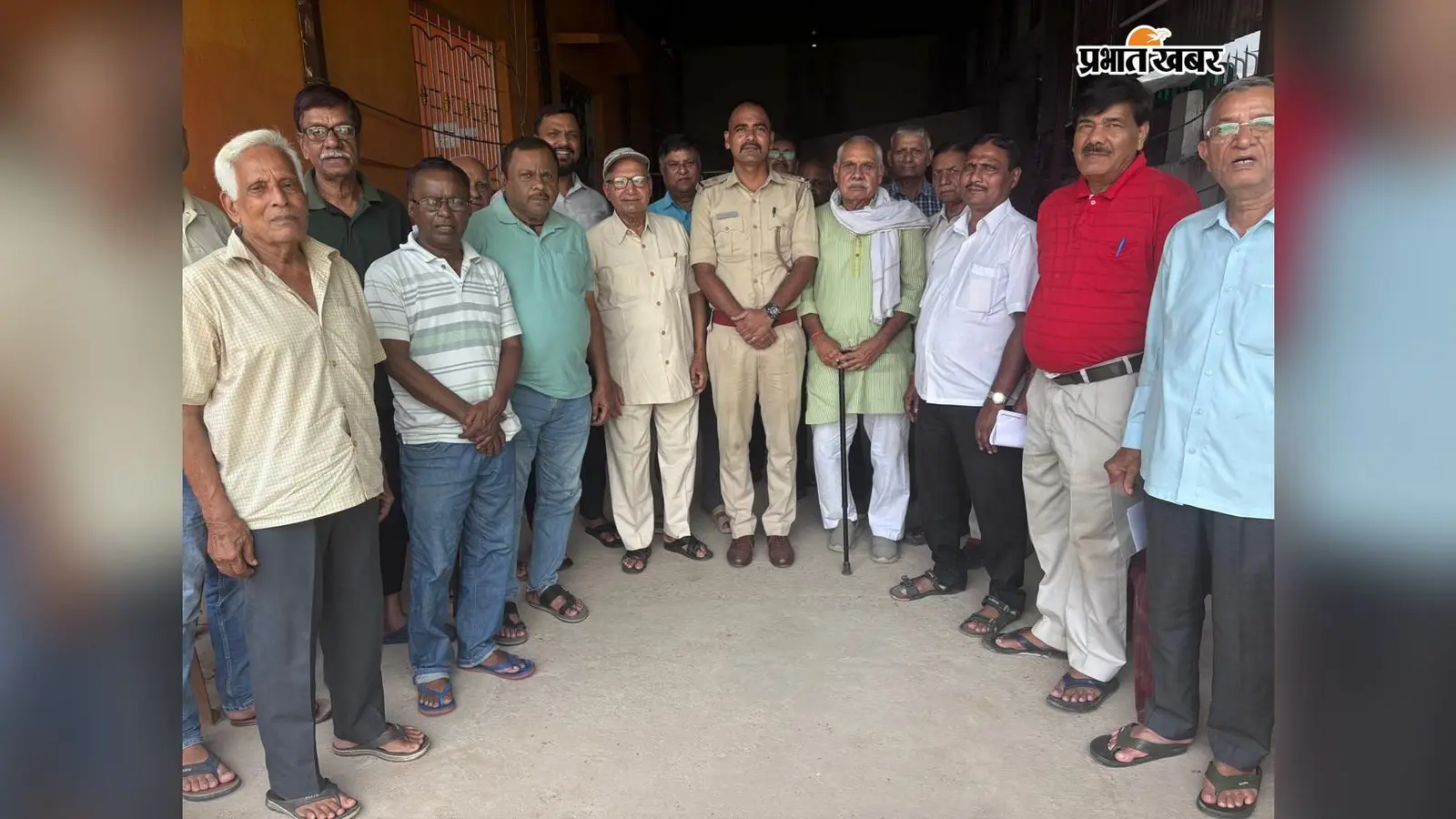 चीरा चास में खाली घरों की पुलिस करेगी निगरानी, थाना प्रभारी ने एटीएम फ्रॉड से सतर्क रहने की दी सलाह