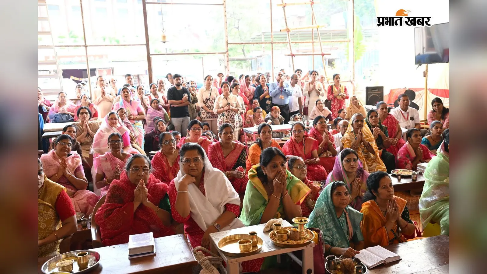 गुणायतन परिसर में सोलह कारण पर्व की धर्मसभा, मुनि प्रमाण सागर बोले पूजा के साथ व्यवहार और आचरण में भी दिखना चाहिए धर्म