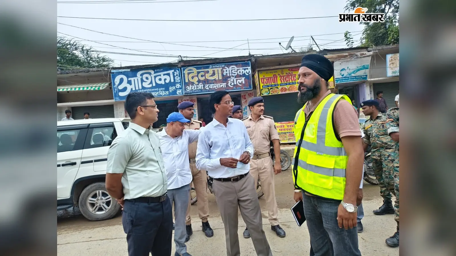 दरभंगा एलिवेटेड कॉरिडोर निर्माण में तेजी लाने का निर्देश, डीएम ने दो प्रमुख स्थलों का किया निरीक्षण